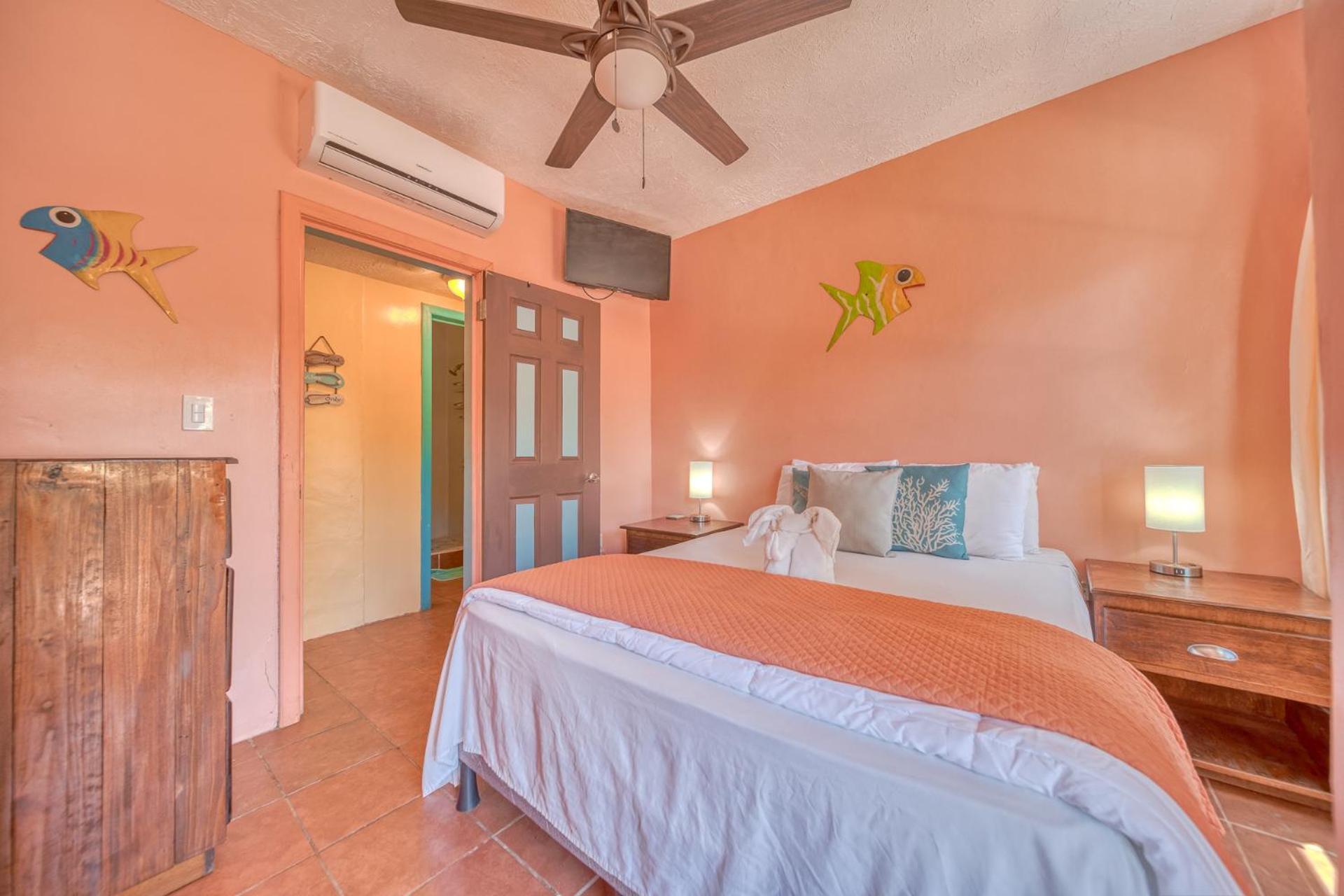 Caribe Tesoro Hotel West Bay Kültér fotó