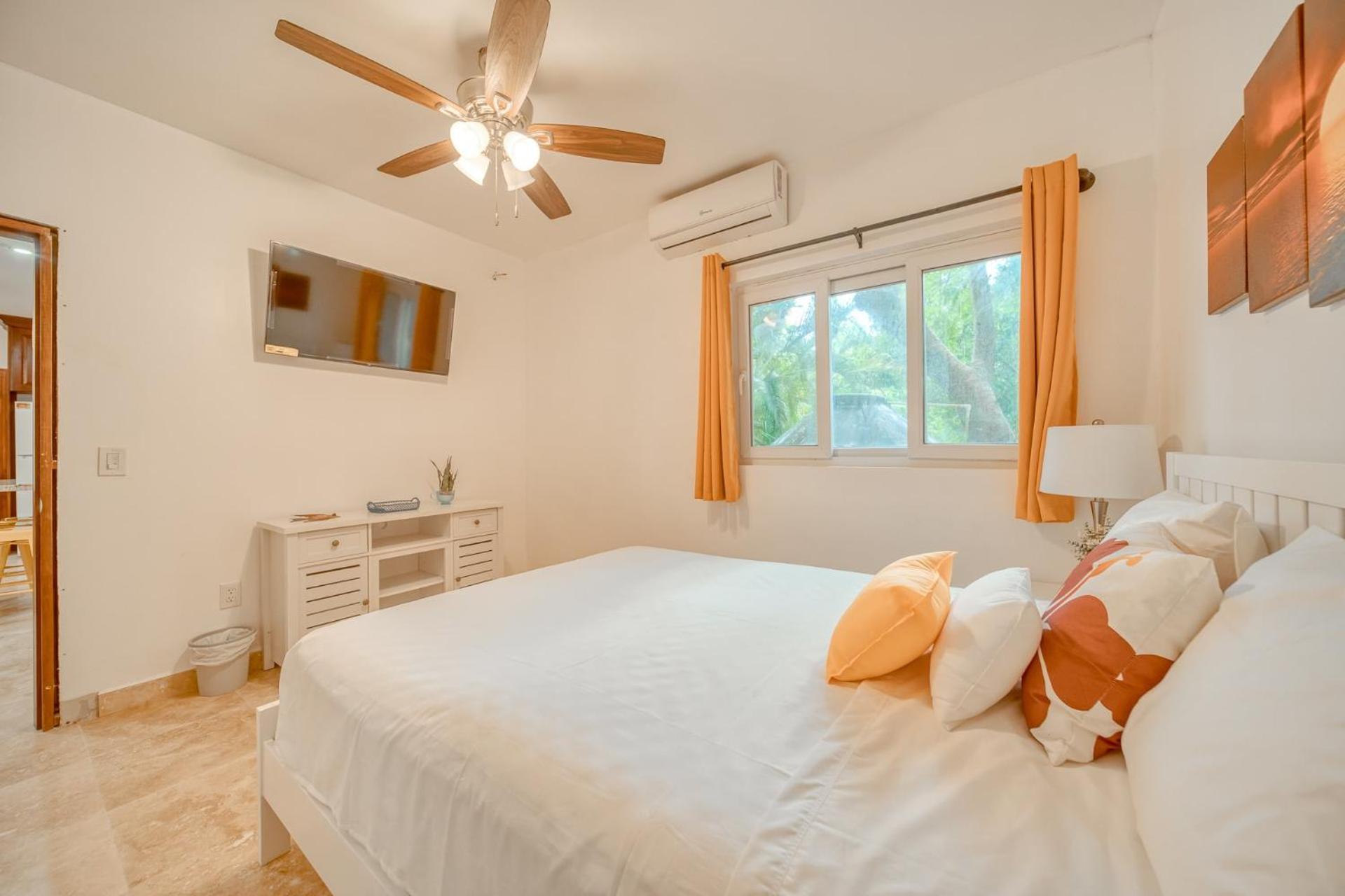 Caribe Tesoro Hotel West Bay Kültér fotó